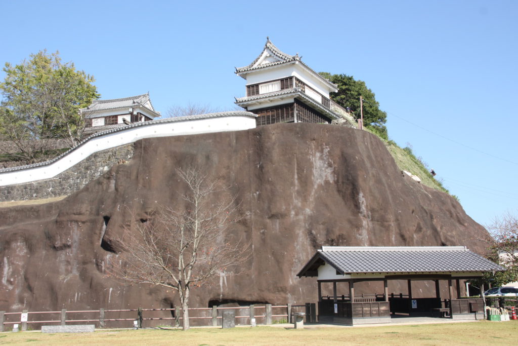 臼杵城跡 Japan KYUSHU Tourist ジャパン九州ツーリスト株式会社